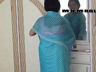 Desi Pizazz Aunty Special Airless on every side Rolling in money