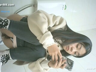 asian girls at the b at the helter-skelter toilet.***